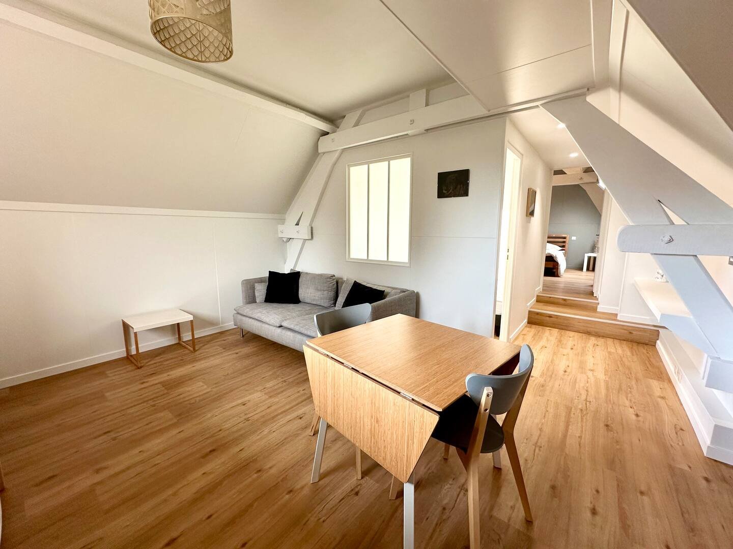 Gite T3 Pérenchies_salon